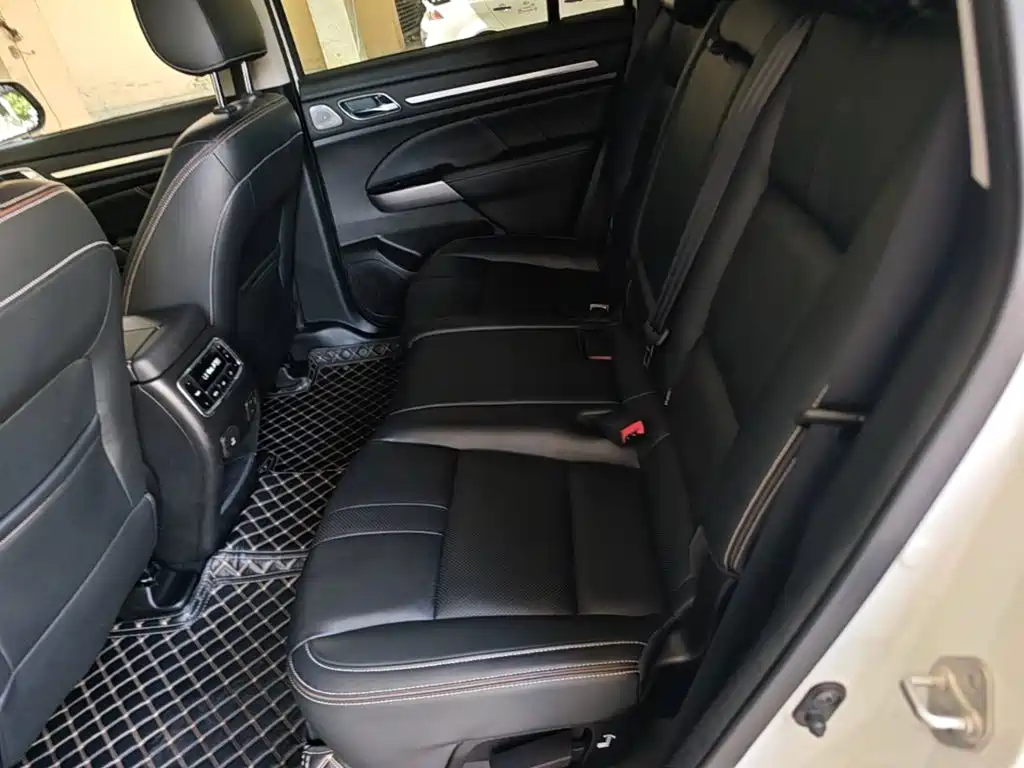 GAC Motor Trumpchi GS8 — фото 17