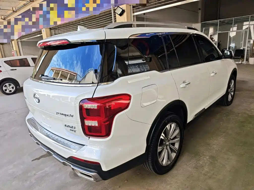 GAC Motor Trumpchi GS8 — фото 7