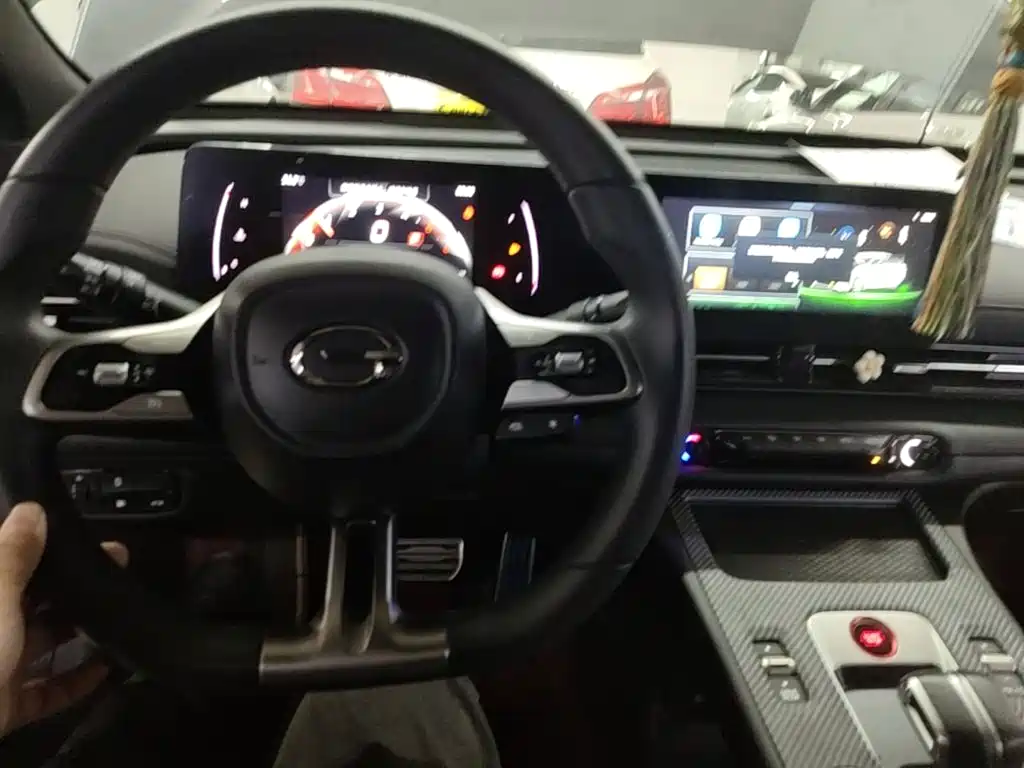 GAC Motor Shadow Leopard — фото 10