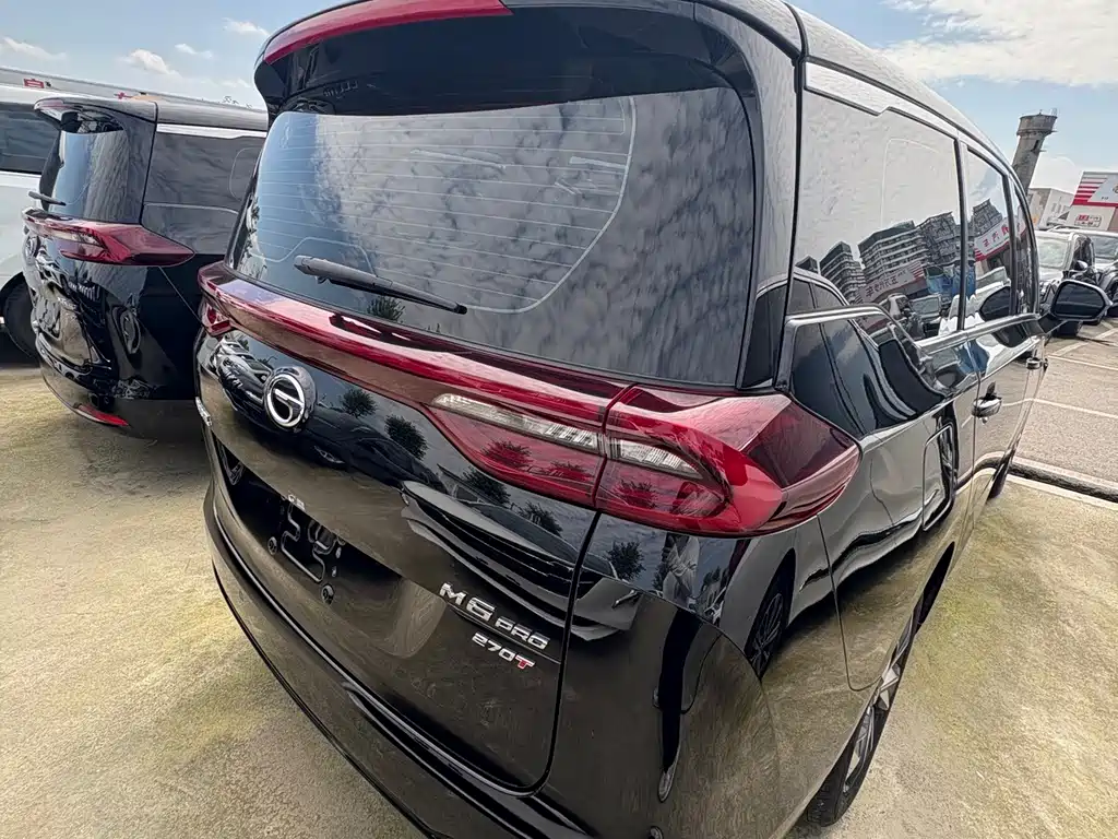 GAC Motor Trumpchi M6 — фото 17
