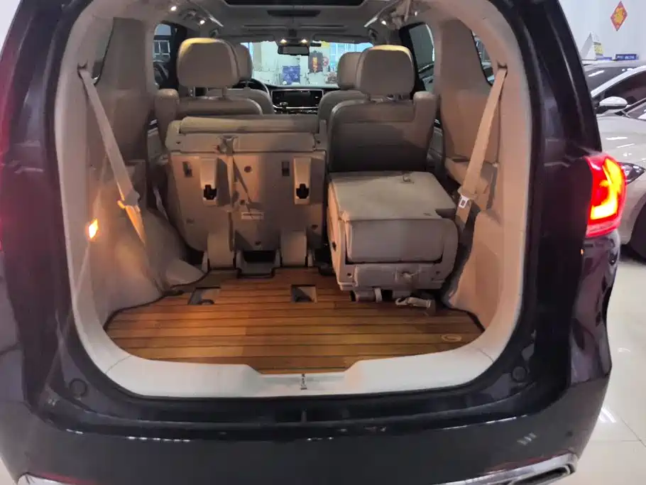 GAC Motor Trumpchi M8 — фото 4