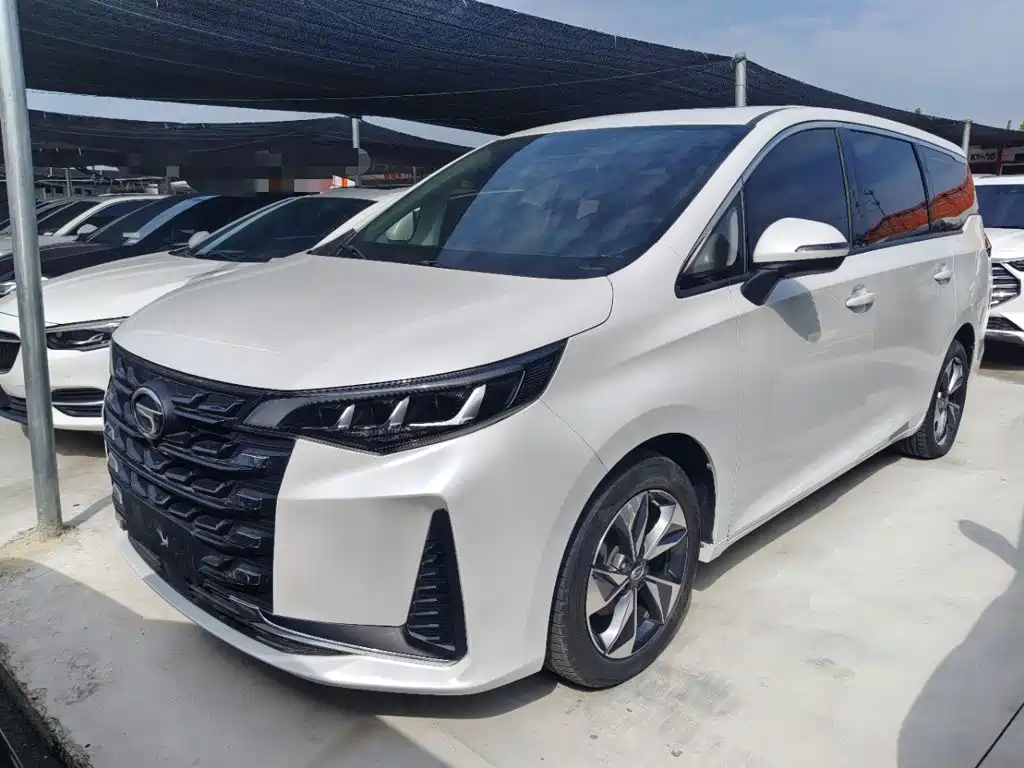 GAC Motor Trumpchi M6 — фото 2
