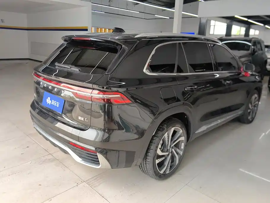 Geely Xingyue L — фото 3