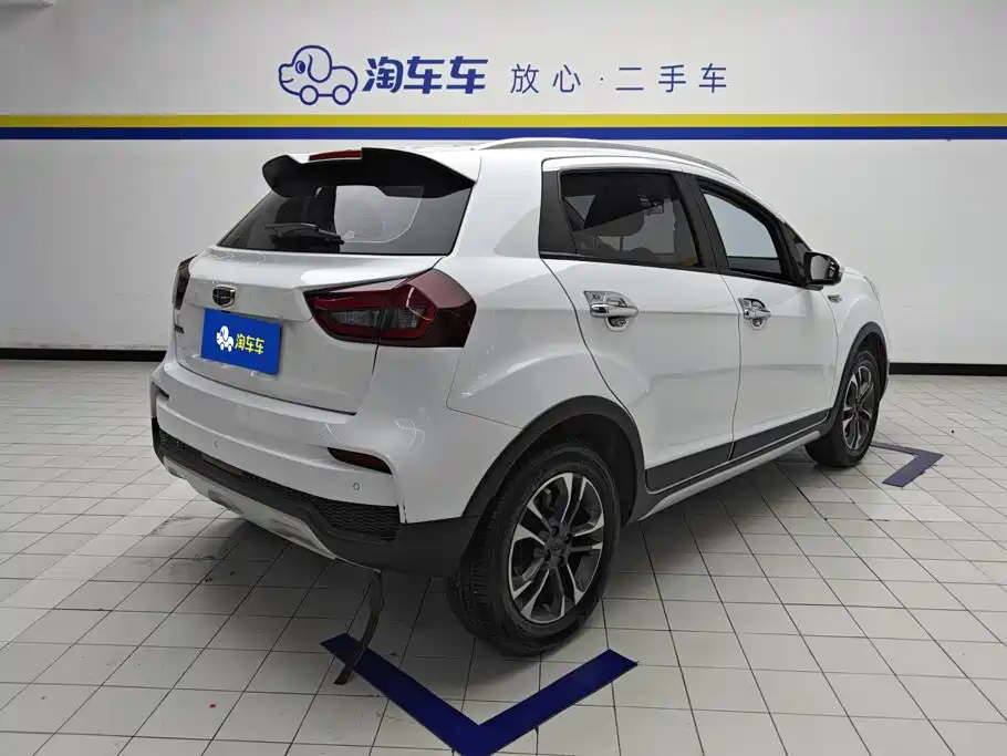 Geely Vision X3 — фото 3
