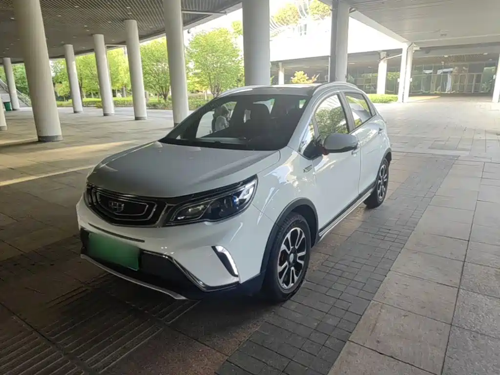 Geely Vision X3 — фото 13