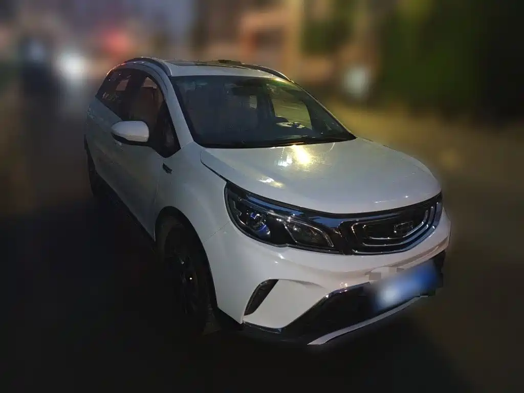 Geely Vision X3 — фото 7