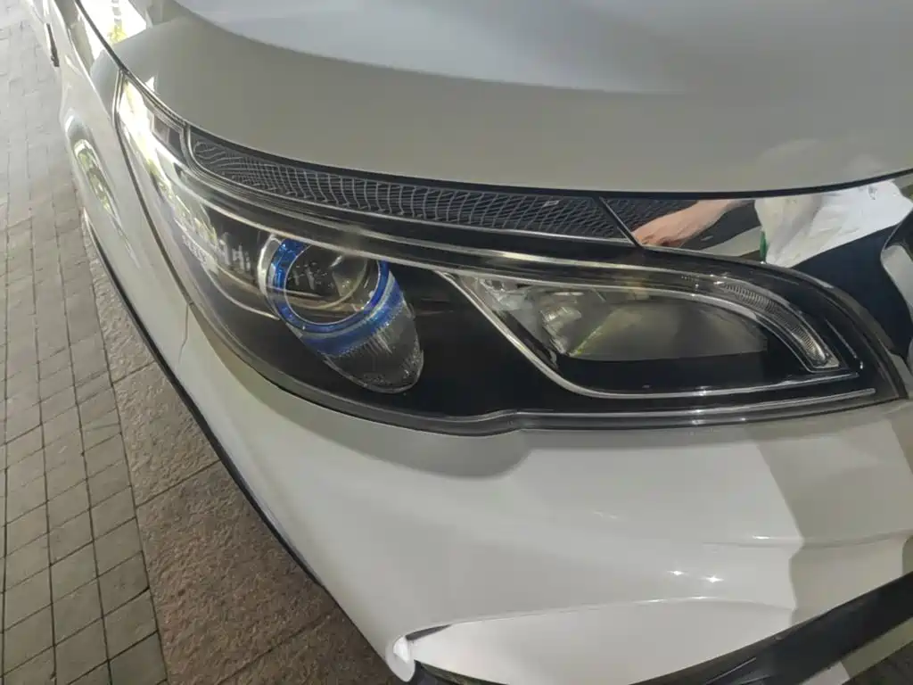 Geely Vision X3 — фото 10