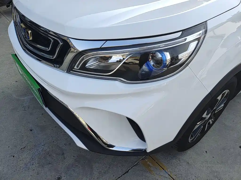 Geely Vision X3 — фото 24