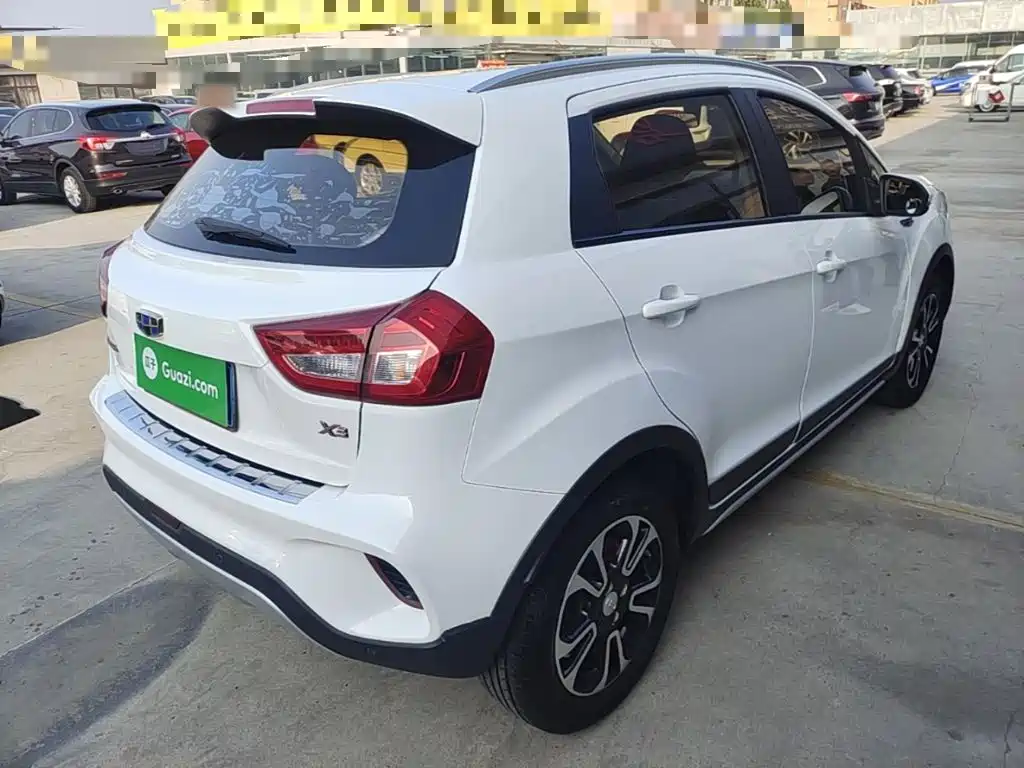 Geely Vision X3 — фото 7