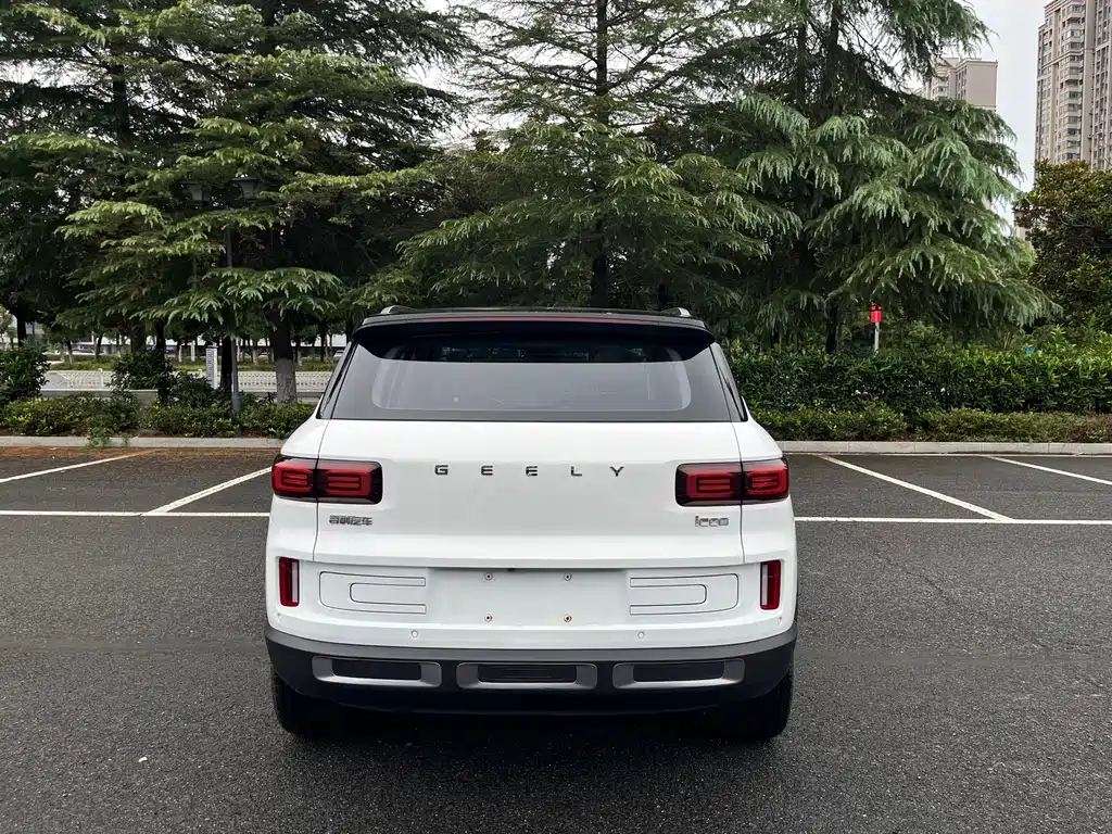 Geely Icon — фото 4