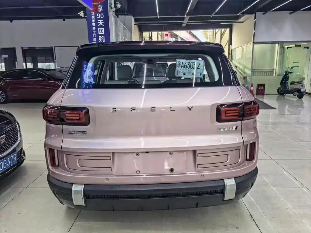 Geely Icon — фото 7