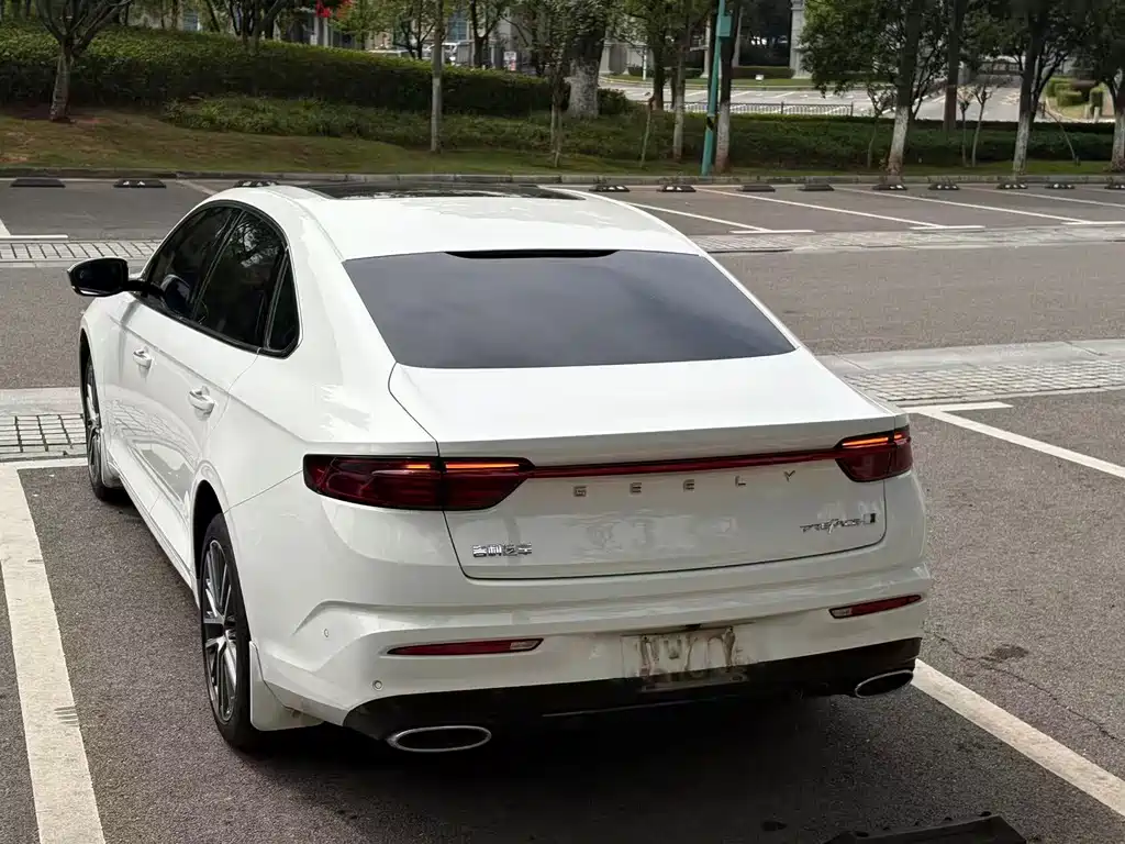 Geely Xingrui — фото 10