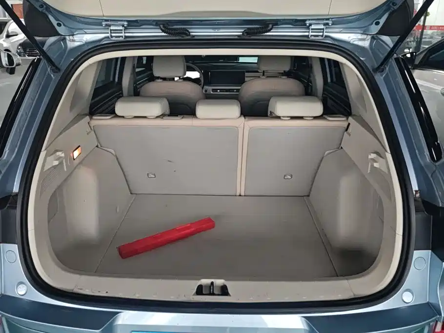 Geely Icon — фото 4