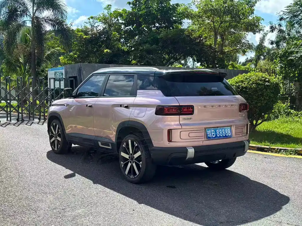 Geely Icon — фото 9