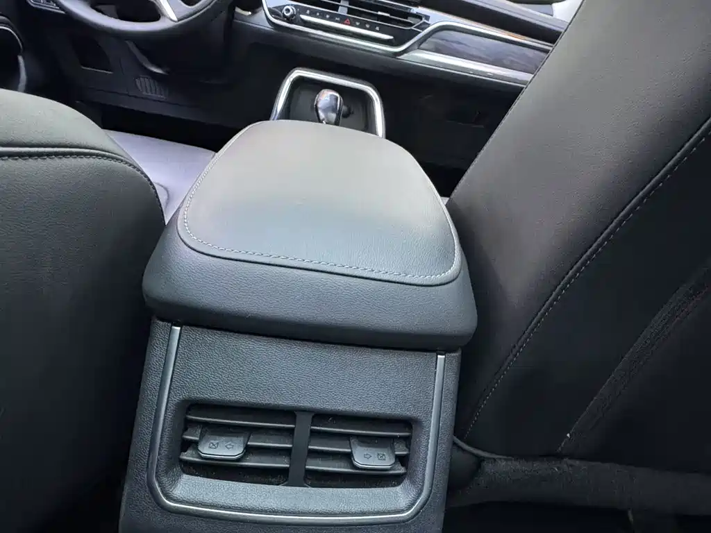 Haval H6 — фото 11