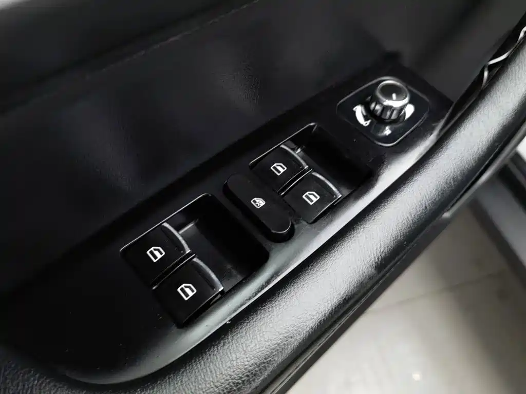 Haval H6 — фото 9