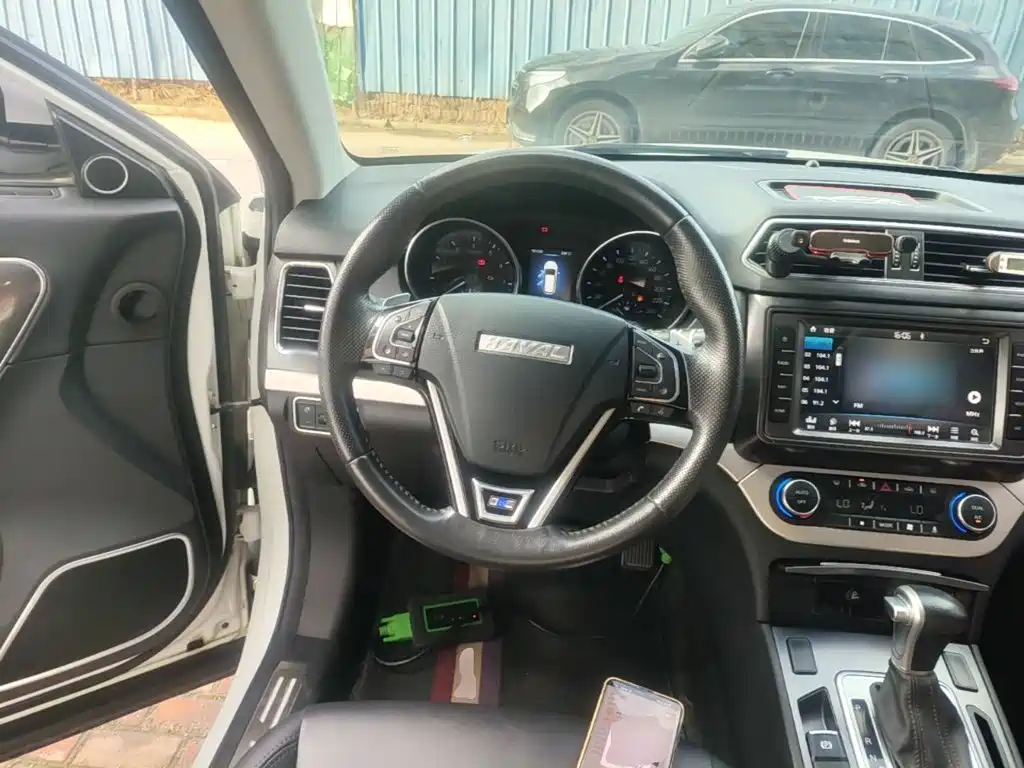 Haval H6 Coupe — фото 11