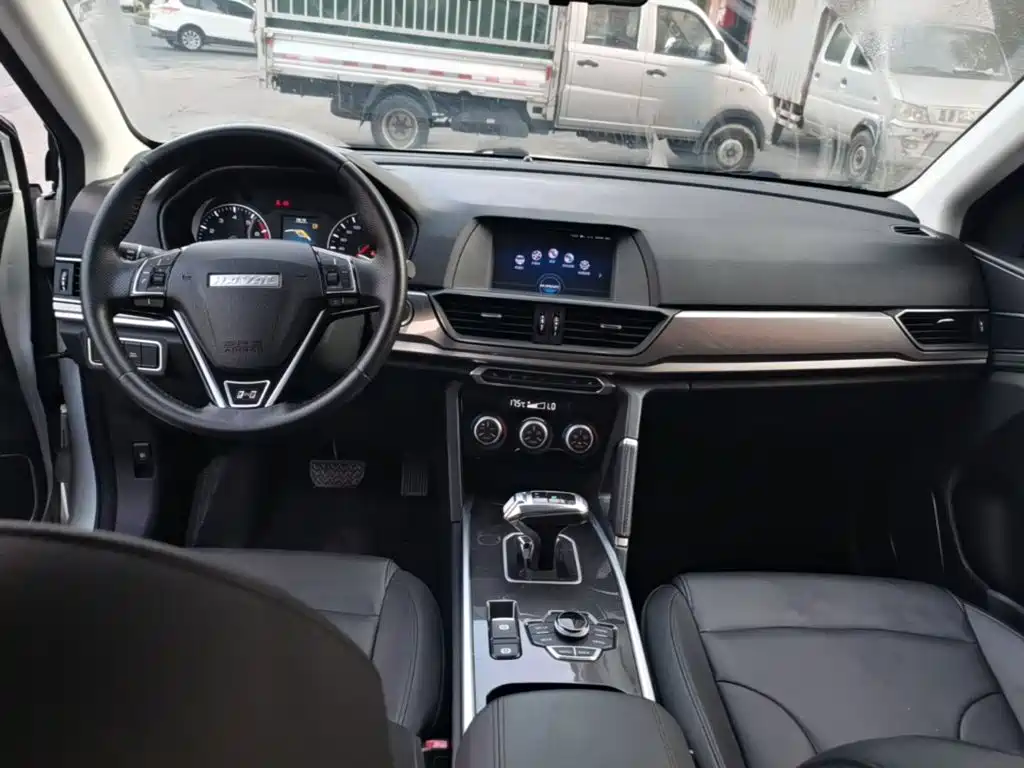 Haval H6 — фото 10