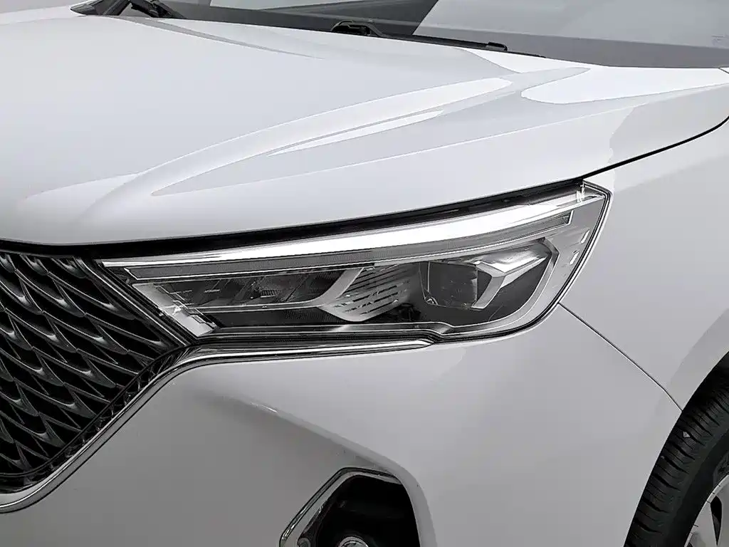 Haval M6 — фото 7