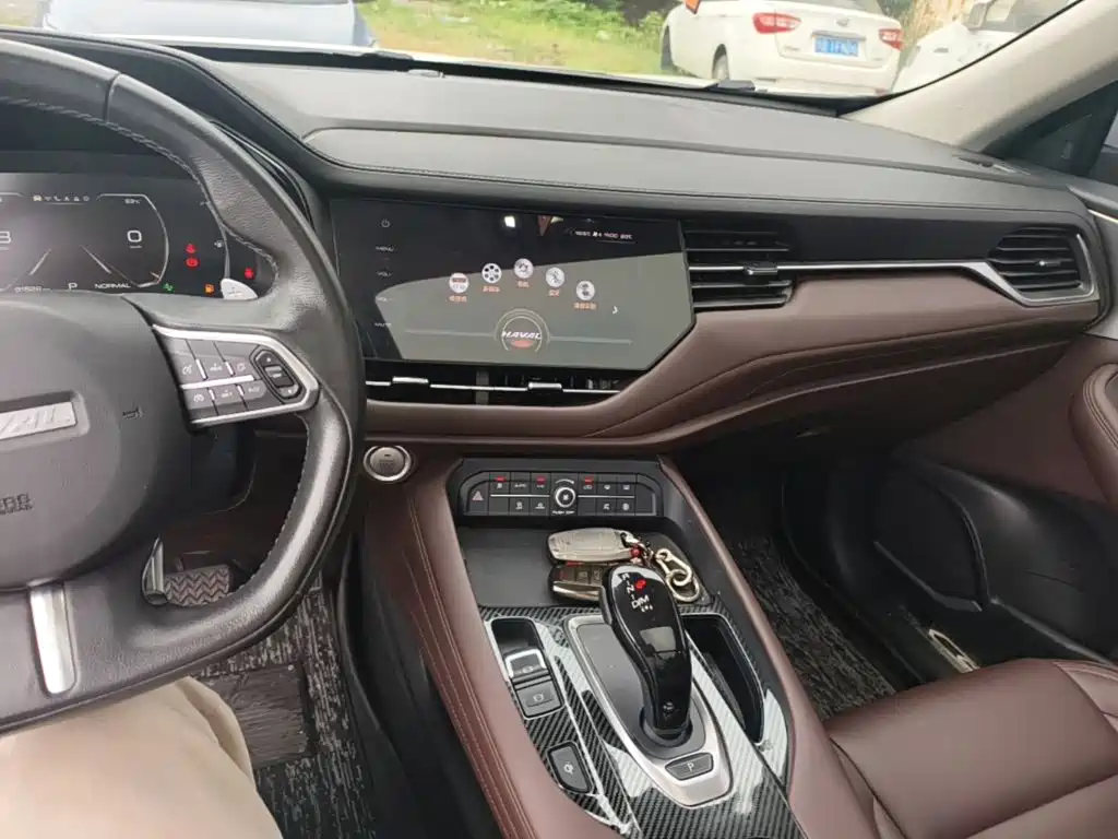 Haval F7 — фото 10