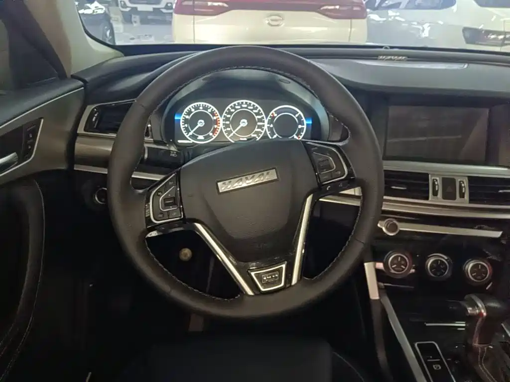 Haval H7 — фото 11