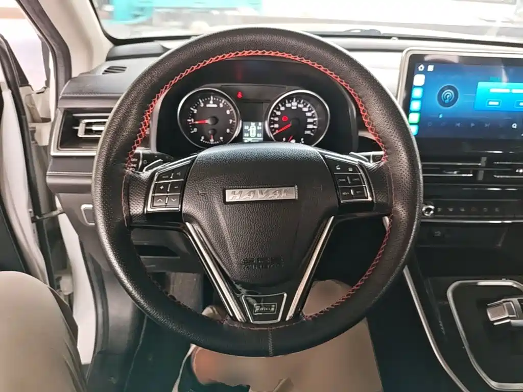 Haval M6 — фото 11