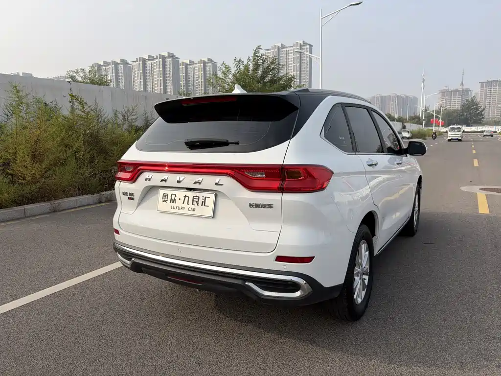 Haval M6 — фото 9