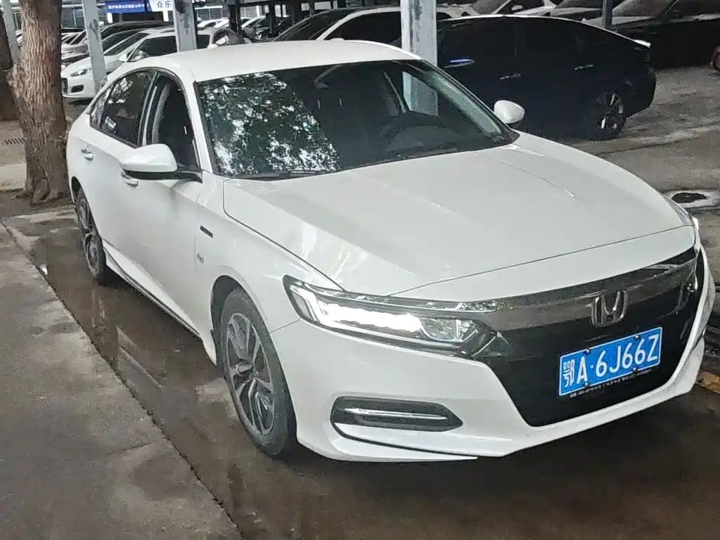 Honda Accord — фото 2
