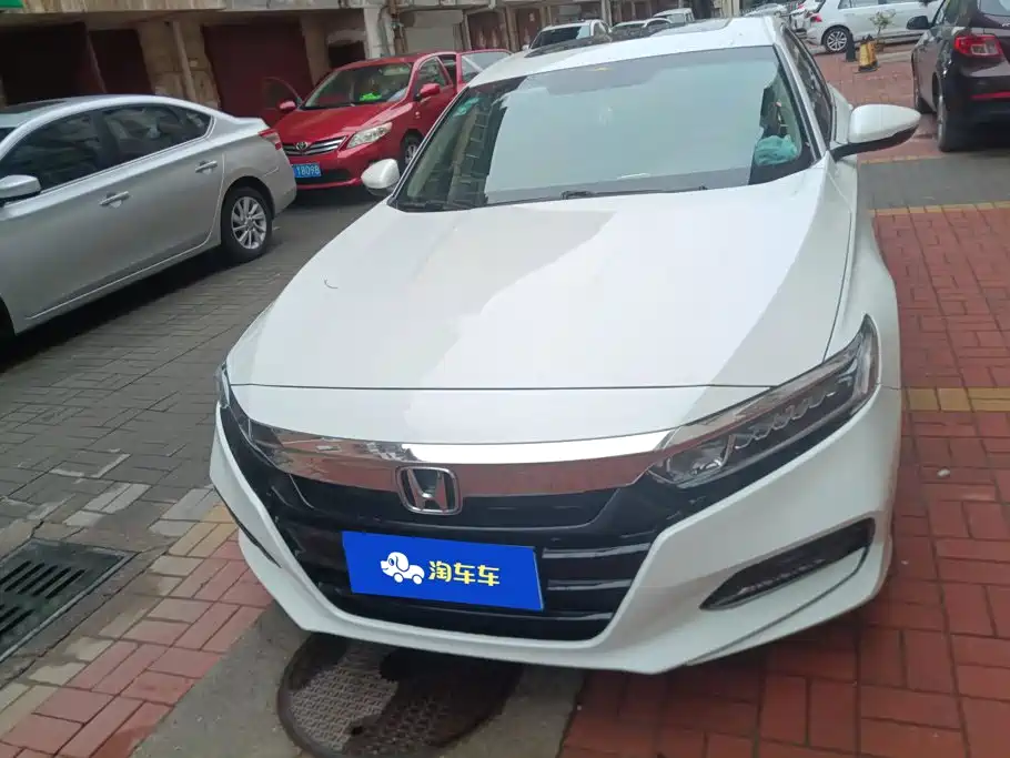 Honda Accord — фото 2