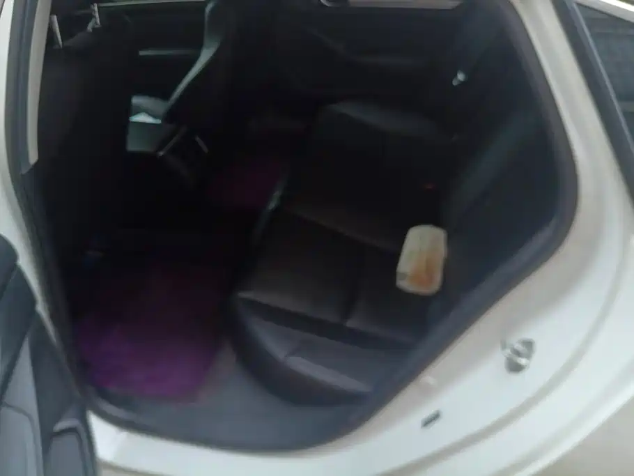 Honda Accord — фото 11