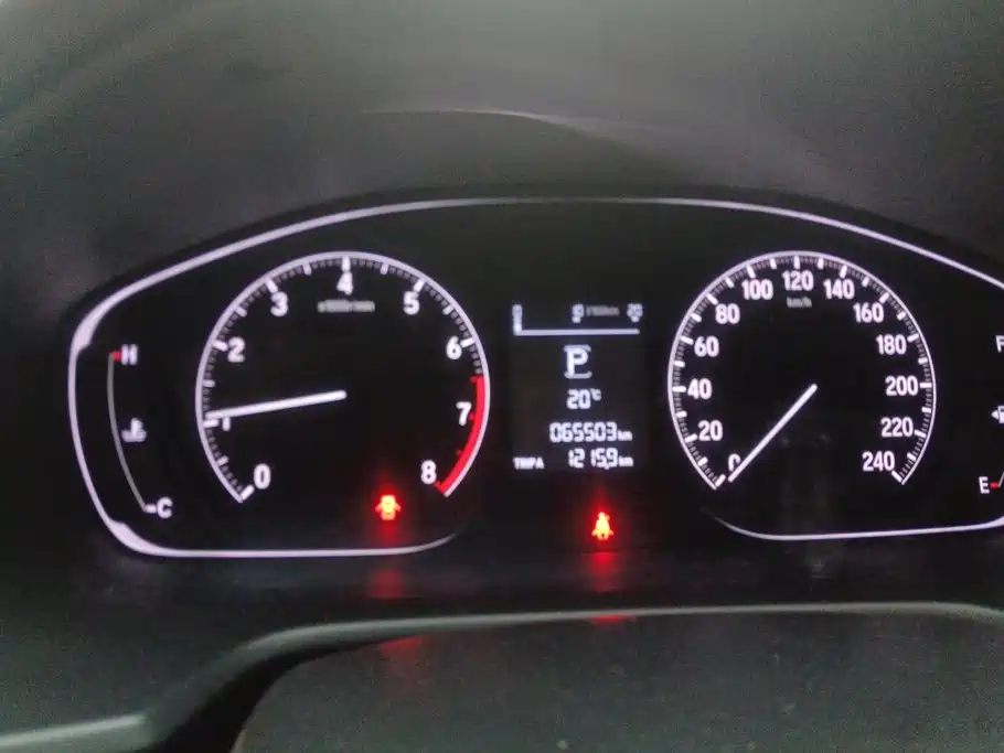 Honda Accord — фото 14