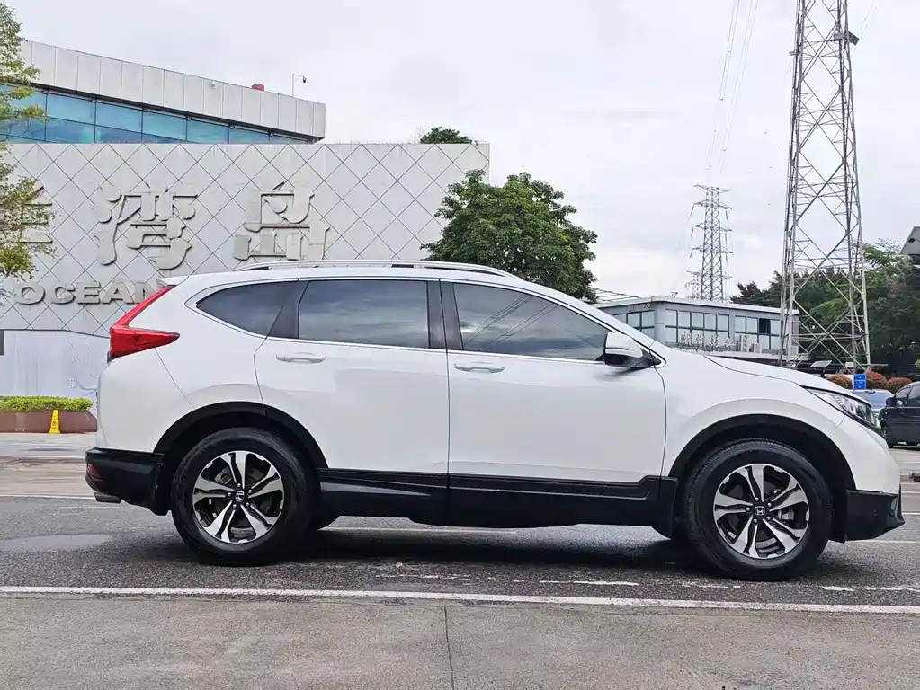 Honda CR-V — фото 7