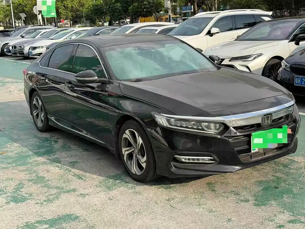 Honda Accord — фото 3