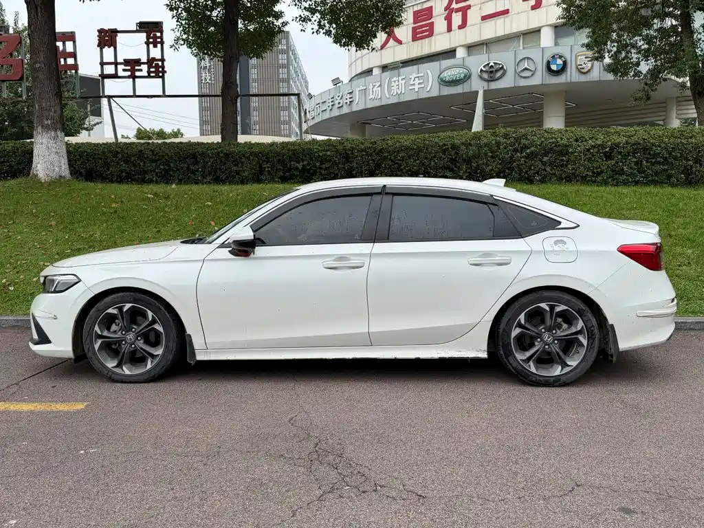 Honda Civic — фото 3