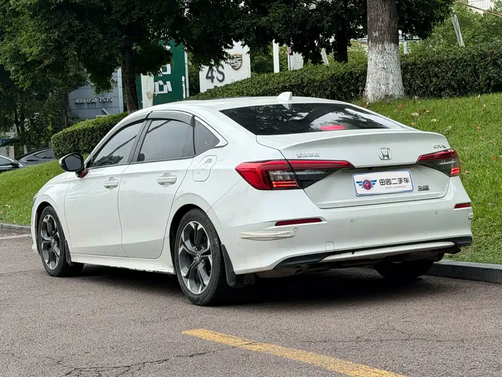 Honda Civic — фото 4