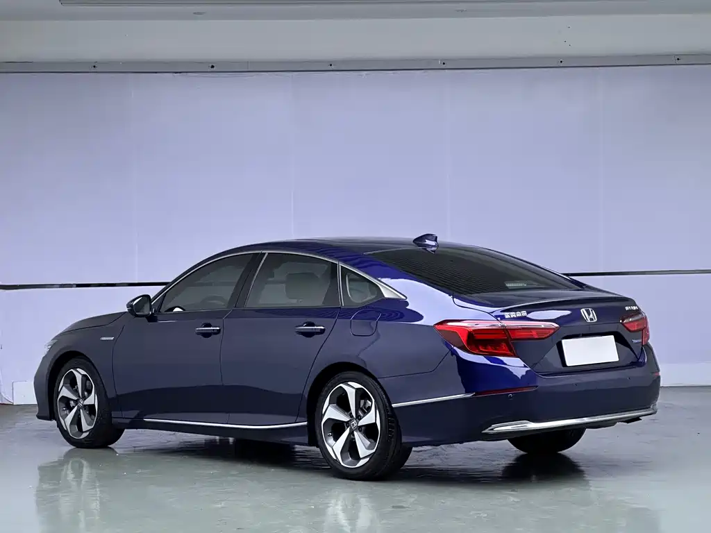 Honda Inspire — фото 4