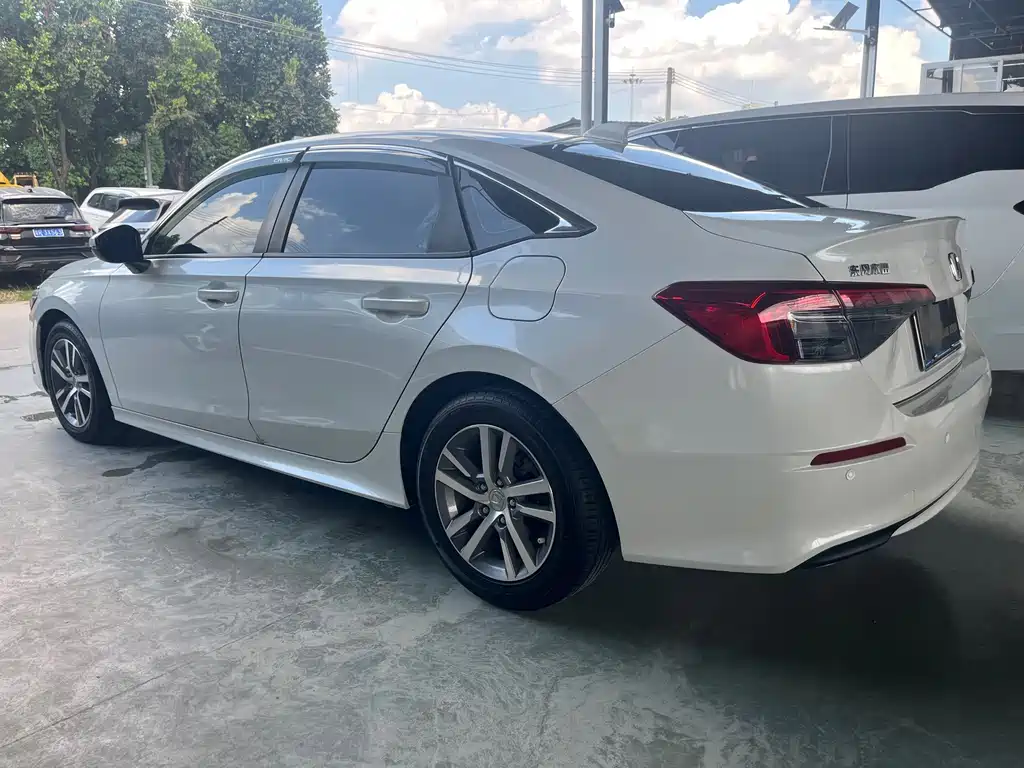 Honda Civic — фото 3