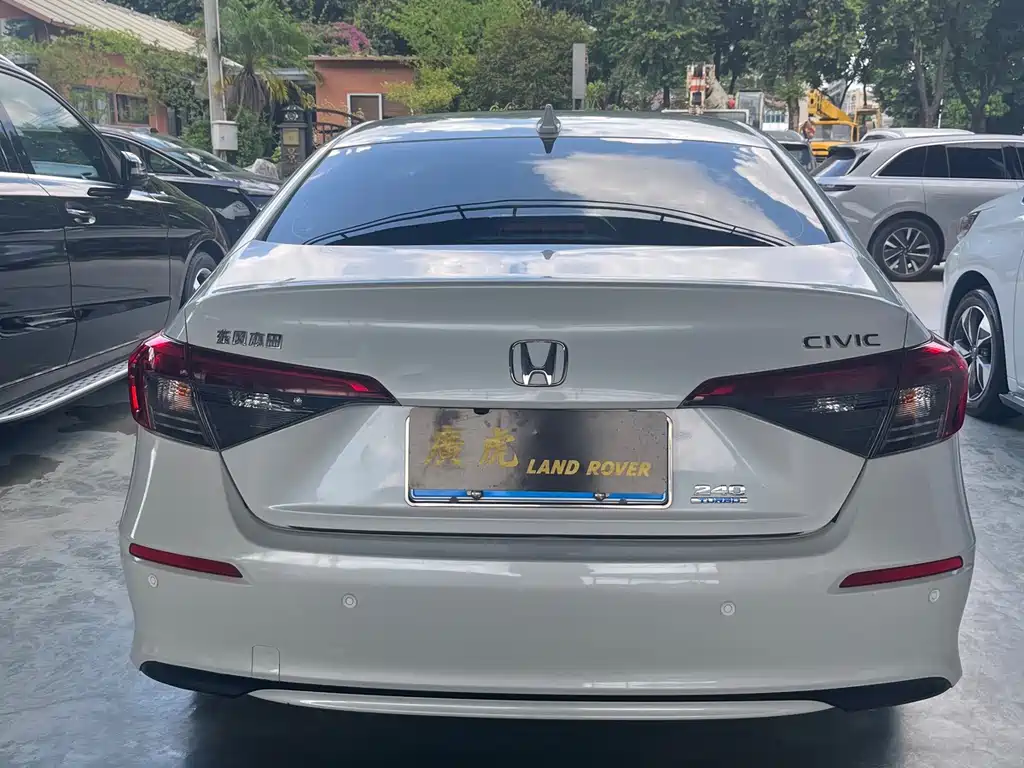 Honda Civic — фото 4