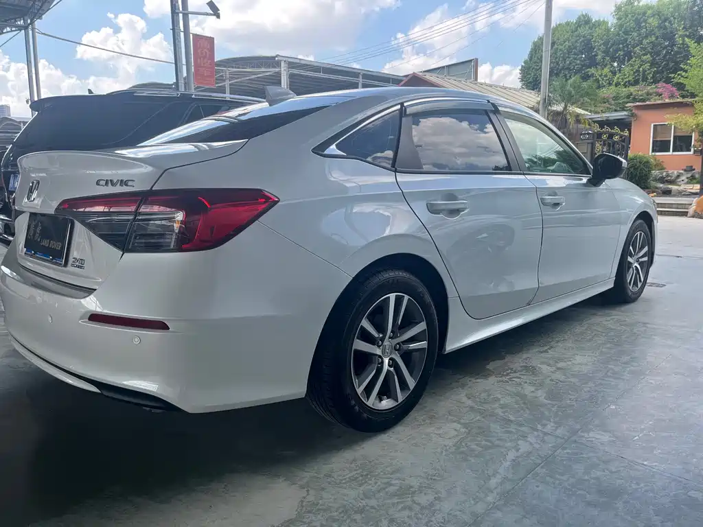 Honda Civic — фото 5