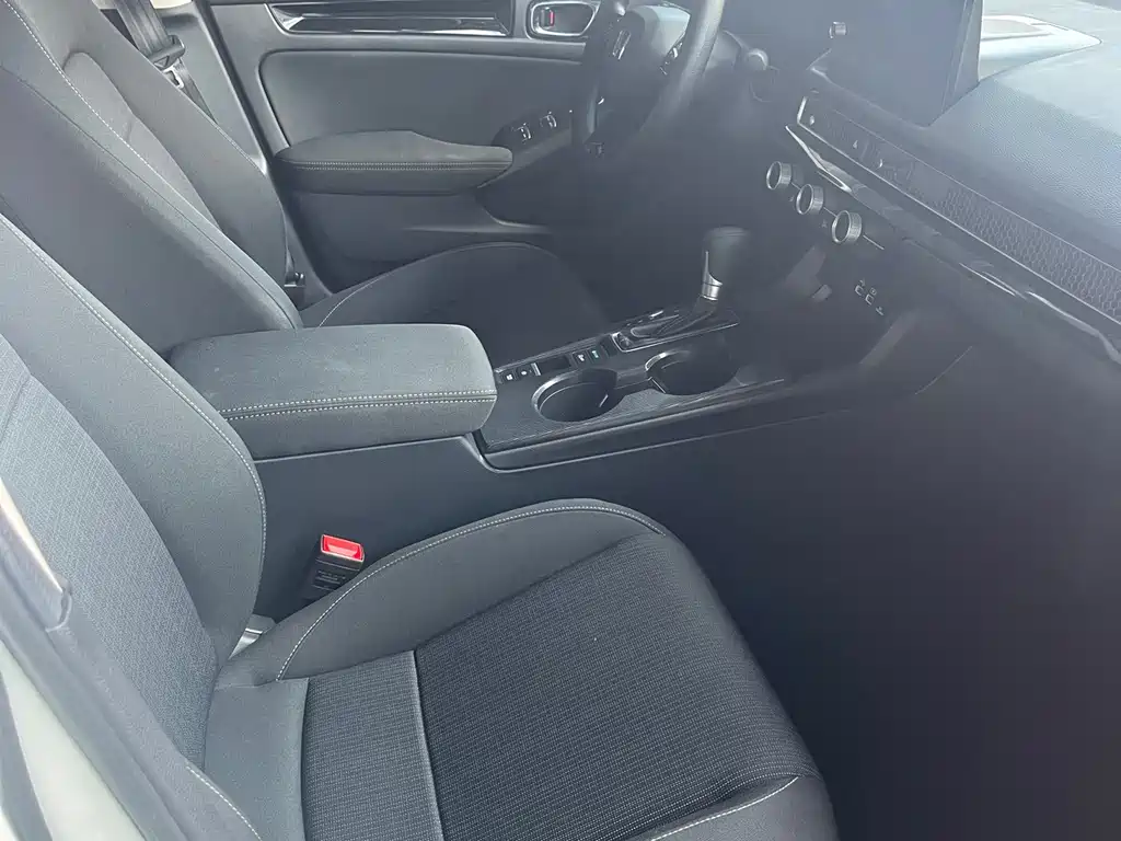 Honda Civic — фото 7