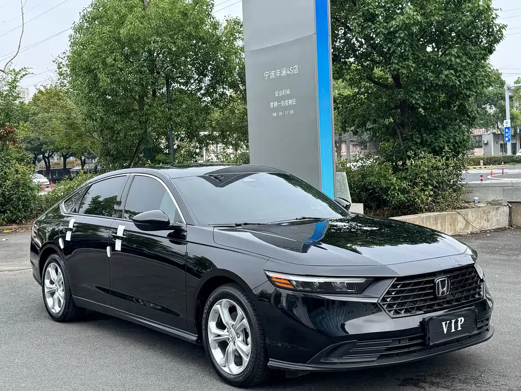 Honda Accord — фото 3