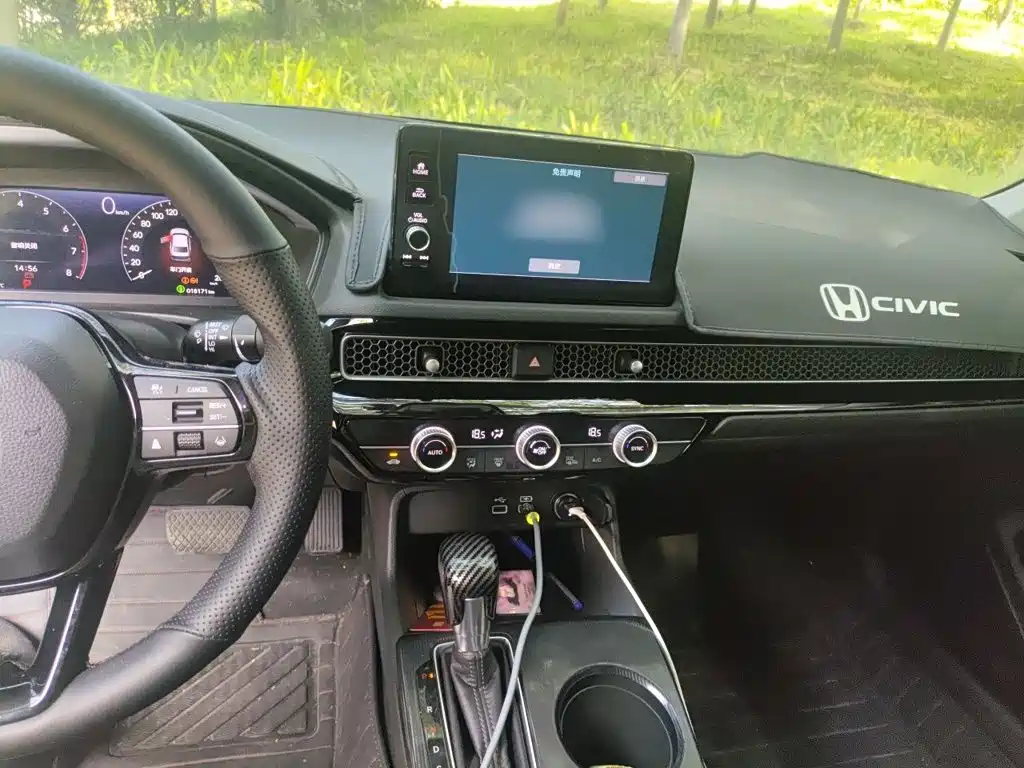 Honda Civic — фото 6