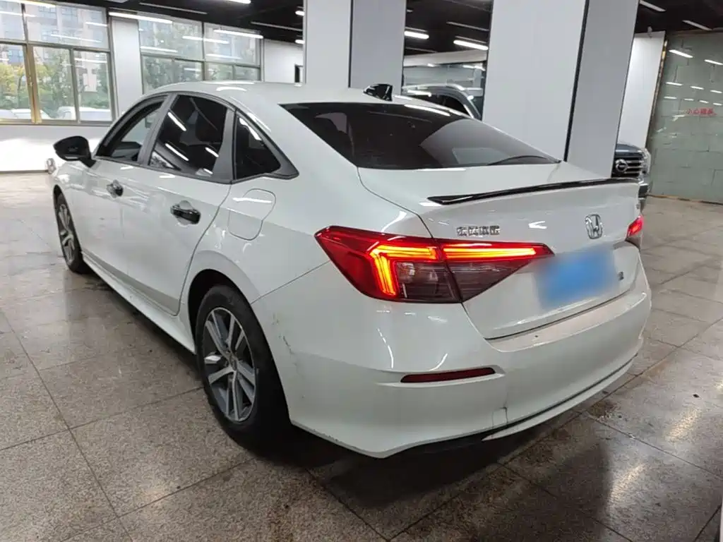 Honda Civic — фото 5