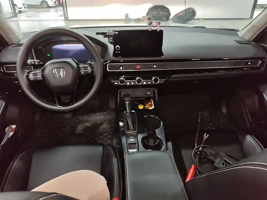 Honda Civic — фото 10