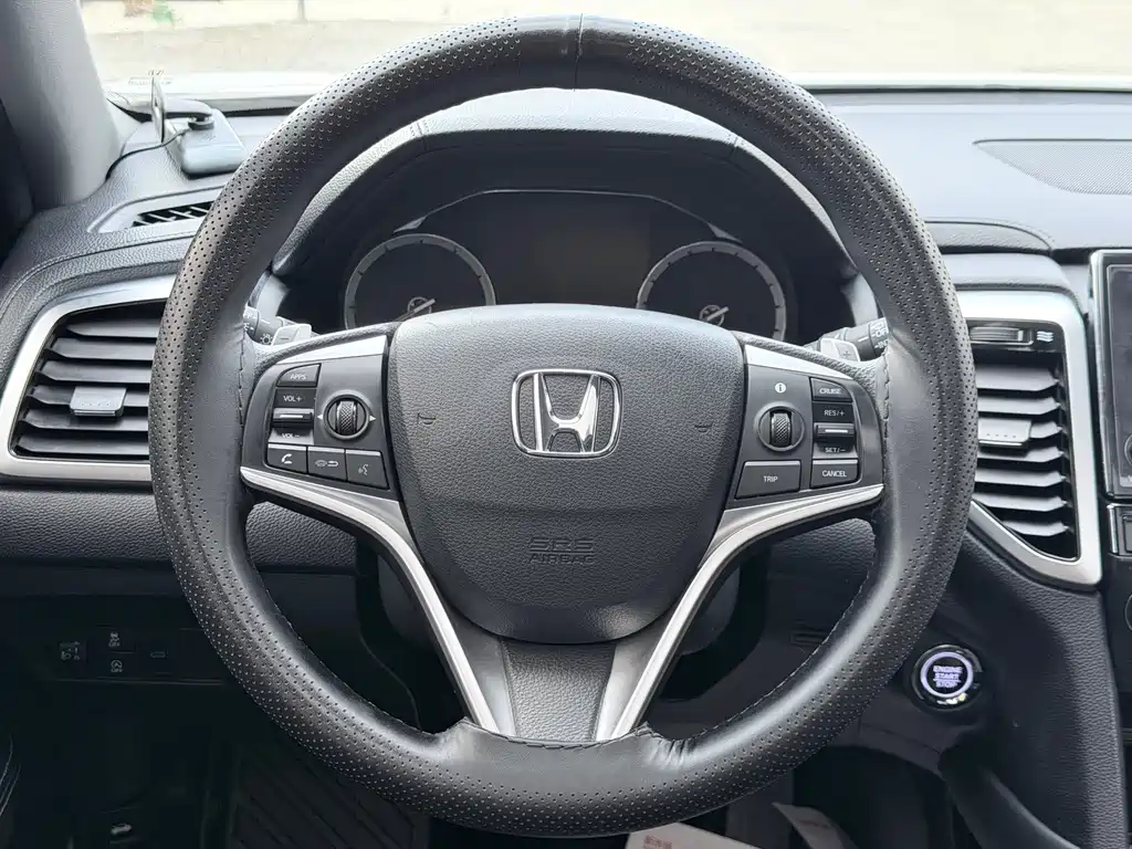 Honda UR-V — фото 10