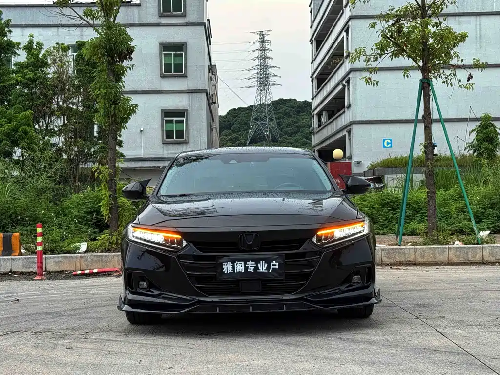 Honda Accord — фото 2