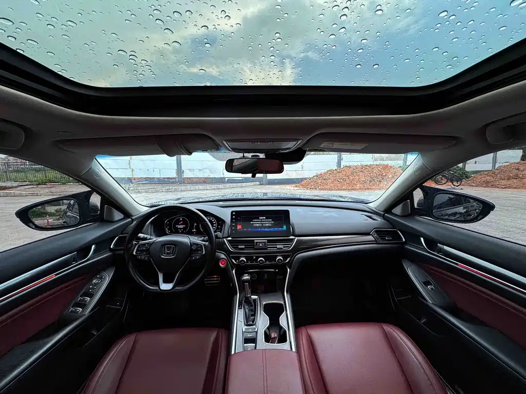 Honda Accord — фото 6