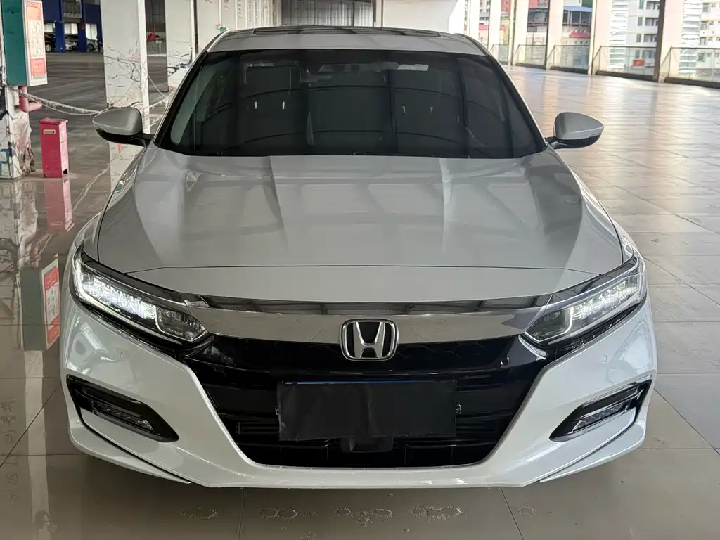 Honda Accord — фото 2