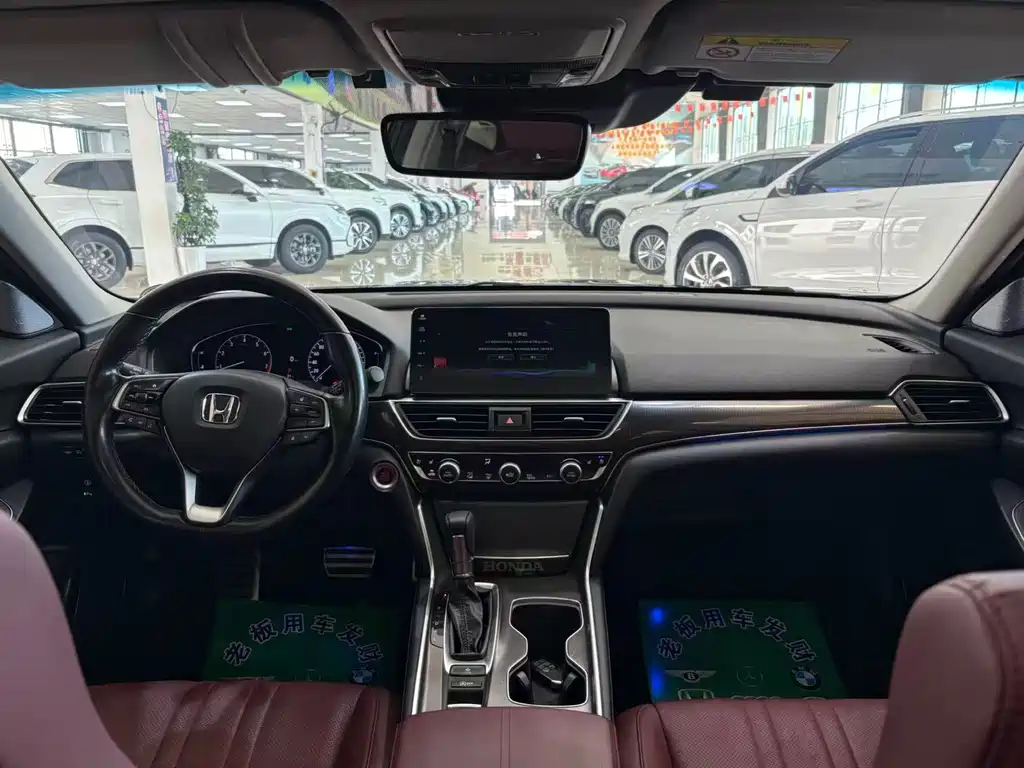 Honda Accord — фото 14