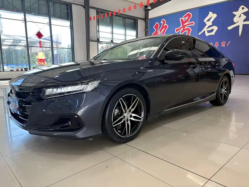 Honda Accord — фото 3